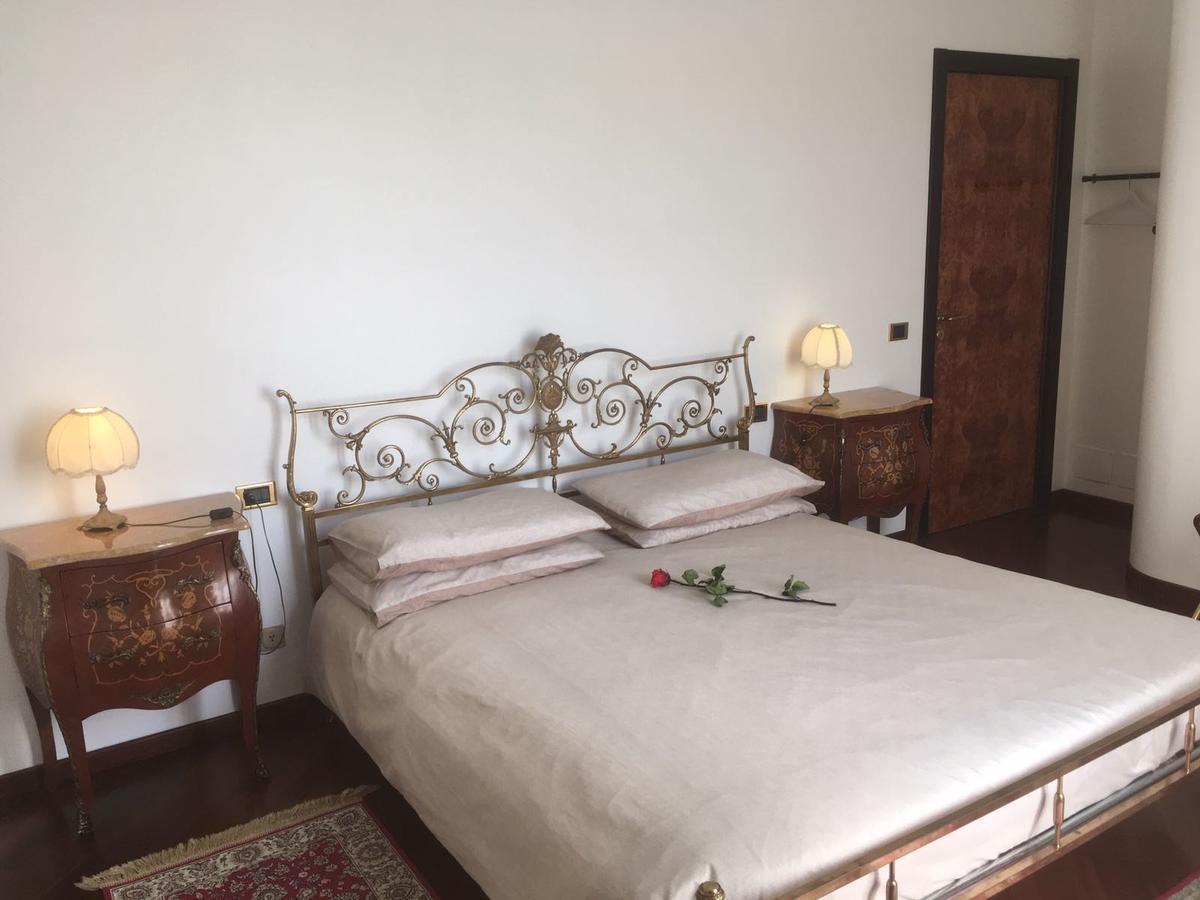 Villa Puccini Bed & Breakfast Lecco Exterior foto